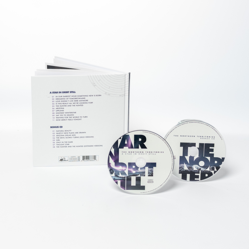 The Northern Territories - A Star In Orbit Still Artbook 2-CD